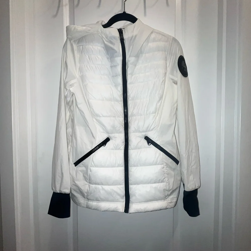 Pajar Cressy Women’s stretch white and black puffer jacket - Picture 3 of 6